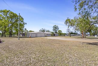 Factory, Warehouse & Industrial commercial property sold at Whole of the property/93 Foster Street Gracemere QLD 4702