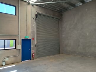 Showrooms / Bulky Goods commercial property for sale at 25/17 Old Dairy Close Moss Vale NSW 2577 Showrooms / Bulky Goods commercial property for sale at 25/17 Old Dairy Close Moss Vale NSW 2577