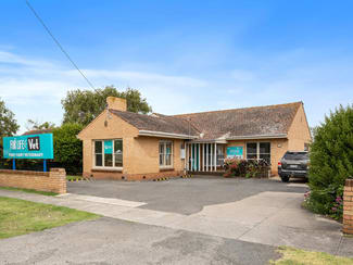 Medical / Consulting commercial property sold at 92 Princes Highway Port Fairy VIC 3284
