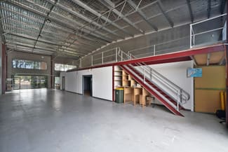 Factory, Warehouse & Industrial commercial property for lease at Unit 8/10 Pioneer Avenue Tuggerah NSW 2259