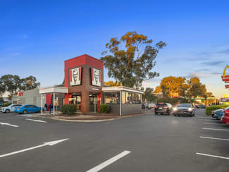 Shop & Retail commercial property sold at 104-106 Princes Highway Pakenham VIC 3810