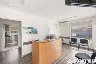Medical / Consulting commercial property for sale at 105 Fordholm Road Hampton Park VIC 3976