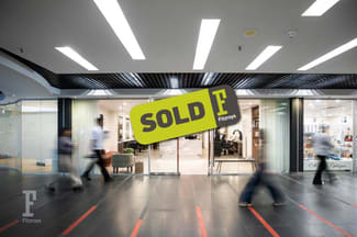 Shop & Retail commercial property sold at Shop 8/521 Toorak Road Toorak VIC 3142