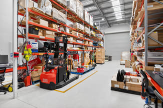 Factory, Warehouse & Industrial commercial property sold at 54/8 Distribution Court Arundel QLD 4214
