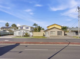 Medical / Consulting commercial property for sale at 128 Ashmore Road Benowa QLD 4217