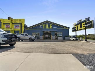 Showrooms / Bulky Goods commercial property sold at 195 Brisbane Road Biggera Waters QLD 4216