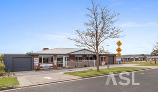 Medical / Consulting commercial property for sale at 6 Clifton Drive Bacchus Marsh VIC 3340 Medical / Consulting commercial property for sale at 6 Clifton Drive Bacchus Marsh VIC 3340