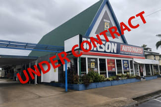 Showrooms / Bulky Goods commercial property for sale at 28 Glady Street Innisfail QLD 4860