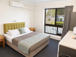 Hotel, Motel, Pub & Leisure commercial property for sale at Aitkenvale QLD 4814