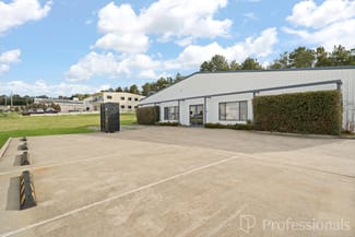 Factory, Warehouse & Industrial commercial property for sale at 70 Corporation Avenue Robin Hill NSW 2795