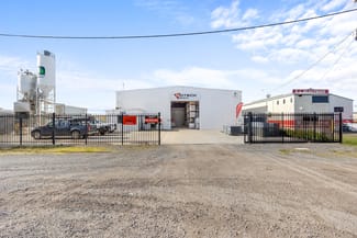 Factory, Warehouse & Industrial commercial property for sale at 260 Ring Road Wendouree VIC 3355