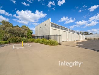 Factory, Warehouse & Industrial commercial property for sale at 4 Concorde Way Bomaderry NSW 2541