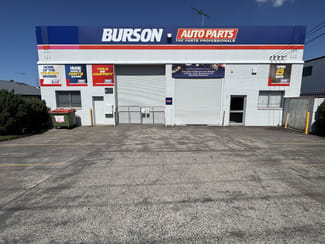 Factory, Warehouse & Industrial commercial property for sale at 1/11 Stanley Street Peakhurst NSW 2210 Factory, Warehouse & Industrial commercial property for sale at 1/11 Stanley Street Peakhurst NSW 2210