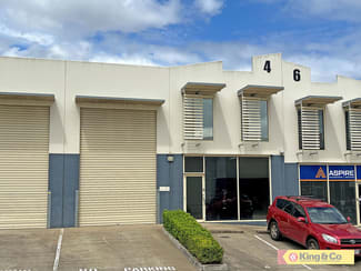 Factory, Warehouse & Industrial commercial property for sale at 4/15 Corporate Place Hillcrest QLD 4118 Factory, Warehouse & Industrial commercial property for sale at 4/15 Corporate Place Hillcrest QLD 4118