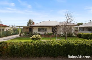 Shop & Retail commercial property for sale at 12 Huon Street Wodonga VIC 3690 Shop & Retail commercial property for sale at 12 Huon Street Wodonga VIC 3690