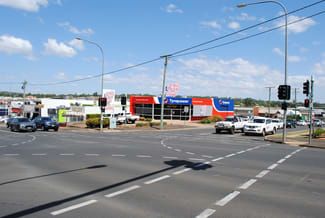 Showrooms / Bulky Goods commercial property leased at 194 Herries Street Toowoomba City QLD 4350 Showrooms / Bulky Goods commercial property leased at 194 Herries Street Toowoomba City QLD 4350