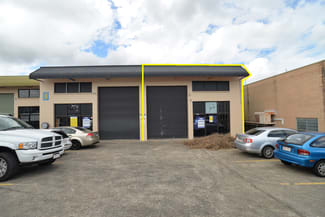 Showrooms / Bulky Goods commercial property leased at Unit 6/8 Miller Street Slacks Creek QLD 4127