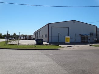 Factory, Warehouse & Industrial commercial property leased at 8 Carroll Street Mount Louisa QLD 4814