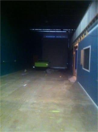 Factory, Warehouse & Industrial commercial property leased at 8/157 Airds Road Leumeah NSW 2560