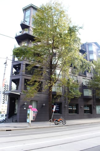 Showrooms / Bulky Goods commercial property leased at Grd Floor/657 Chapel Street South Yarra VIC 3141
