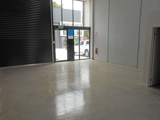 Shop & Retail commercial property leased at 2/8A Railway Avenue Oakleigh VIC 3166