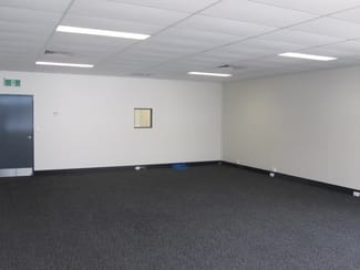 Factory, Warehouse & Industrial commercial property leased at 2/20-26 Caterpillar Drive Paget QLD 4740