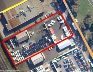 Showrooms / Bulky Goods commercial property leased at 99 Lonsdale Street Dandenong VIC 3175