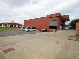 Factory, Warehouse & Industrial commercial property leased at Oxley QLD 4075