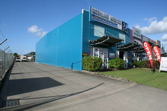 Factory, Warehouse & Industrial commercial property leased at Suite 1/90 Aumuller Street Portsmith QLD 4870