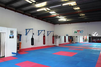 Factory, Warehouse & Industrial commercial property leased at Unit 7/10 Enterprise Avenue Hampton Park VIC 3976