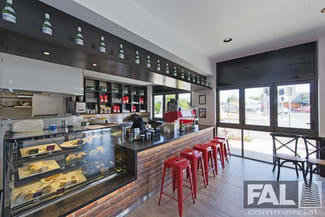 Shop & Retail commercial property leased at Shop  4/296 Oxley Road Graceville QLD 4075