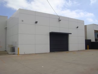 Showrooms / Bulky Goods commercial property leased at 329 Taylor Street Wilsonton QLD 4350 Showrooms / Bulky Goods commercial property leased at 329 Taylor Street Wilsonton QLD 4350