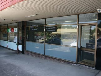 Shop & Retail commercial property leased at 4/15 -17 Forresters Beach Road Forresters Beach NSW 2260