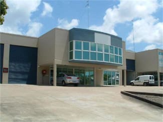 Factory, Warehouse & Industrial commercial property leased at 2Ab/62 Secam Street Mansfield QLD 4122