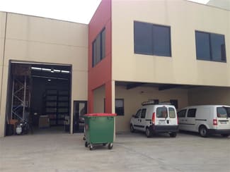 Factory, Warehouse & Industrial commercial property leased at 3/300 Macauley Road North Melbourne VIC 3051
