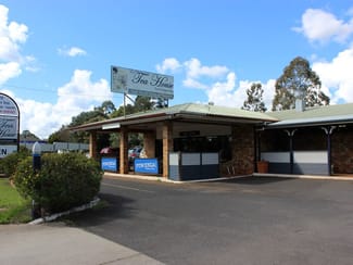 Shop & Retail commercial property leased at 2/10609 New England Highway Highfields QLD 4352