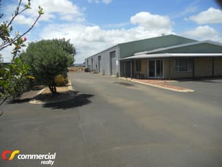 Factory, Warehouse & Industrial commercial property leased at MiddleUnit/21 Sweny Drive Australind WA 6233