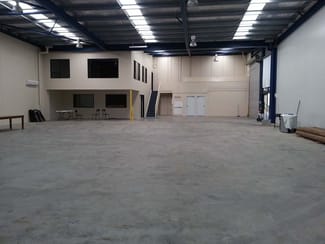 Factory, Warehouse & Industrial commercial property leased at 4/28 Dell Road West Gosford NSW 2250 Factory, Warehouse & Industrial commercial property leased at 4/28 Dell Road West Gosford NSW 2250