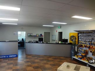 Factory, Warehouse & Industrial commercial property leased at 27 Southgate Drive Paget QLD 4740
