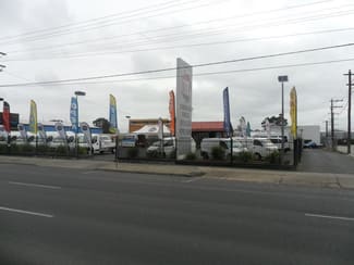 Showrooms / Bulky Goods commercial property leased at 99 Lonsdale Street Dandenong VIC 3175