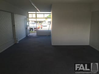 Offices commercial property leased at Unit  8/617 Seventeen Mile Rocks Road Seventeen Mile Rocks QLD 4073