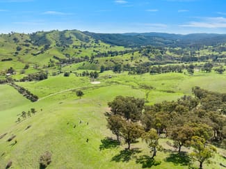 Rural / Farming commercial property sold at 62 Hells Hole Creek Road Bonnie Doon VIC 3720