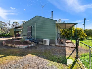 Rural / Farming commercial property sold at 17 Grays Lane Wedderburn VIC 3518 Rural / Farming commercial property sold at 17 Grays Lane Wedderburn VIC 3518