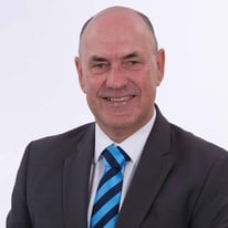 Ross Lindsay