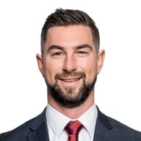 Ryan  Mills