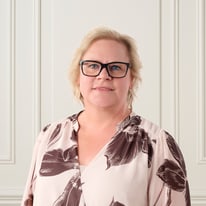Leah Panos