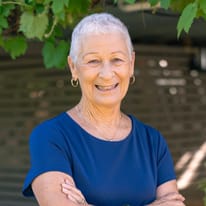 Carolyn Wallis-Tomlins