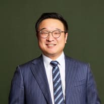 Eric Yining Cao