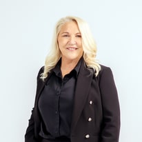Susan Svenson