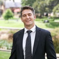 Dean Haustead